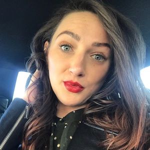 Meet your Posher, Savanna